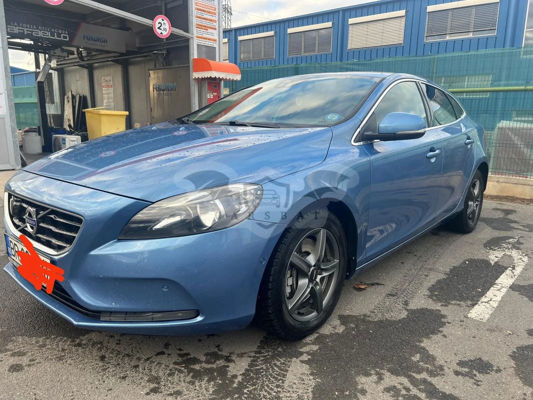 Volvo V40 II [2012 - Prezent] 2015