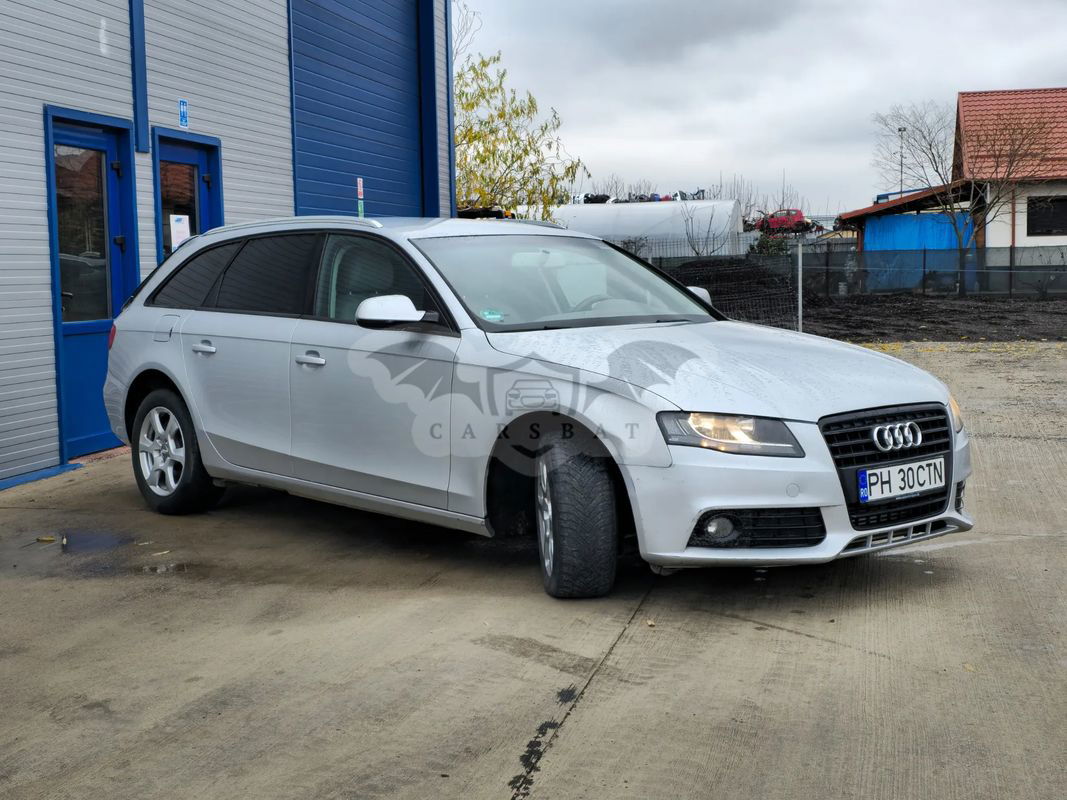 Audi A4 B8 [2007 - 2015] 2.0 TDI Multitronic Avant 2010