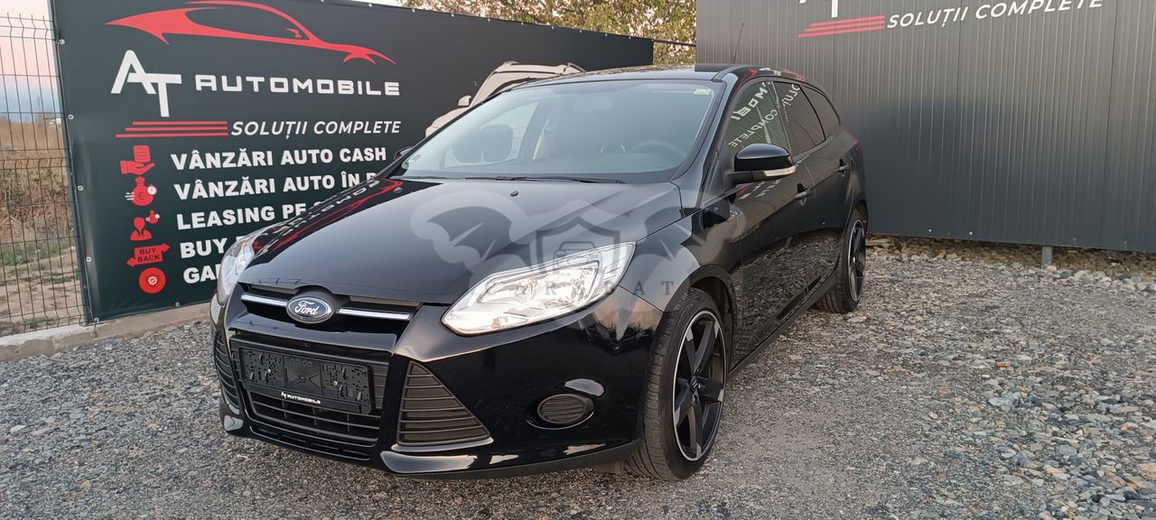 Ford Focus MK3 [2010 - 2018] Turnier 1.6 TDCi DPF Start-Stopp-System Trend 2013
