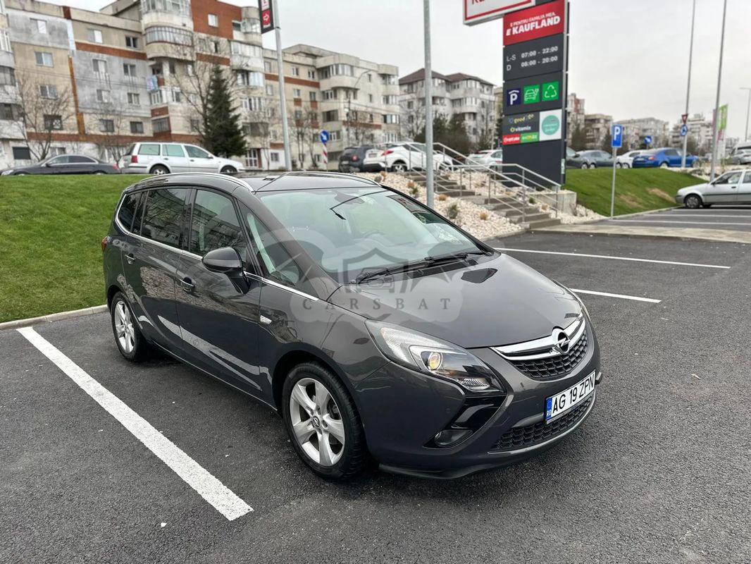 Opel Zafira C [2011 - Prezent Tourer 1.6 CDTI ecoFLEX Start/Stop drive 2013
