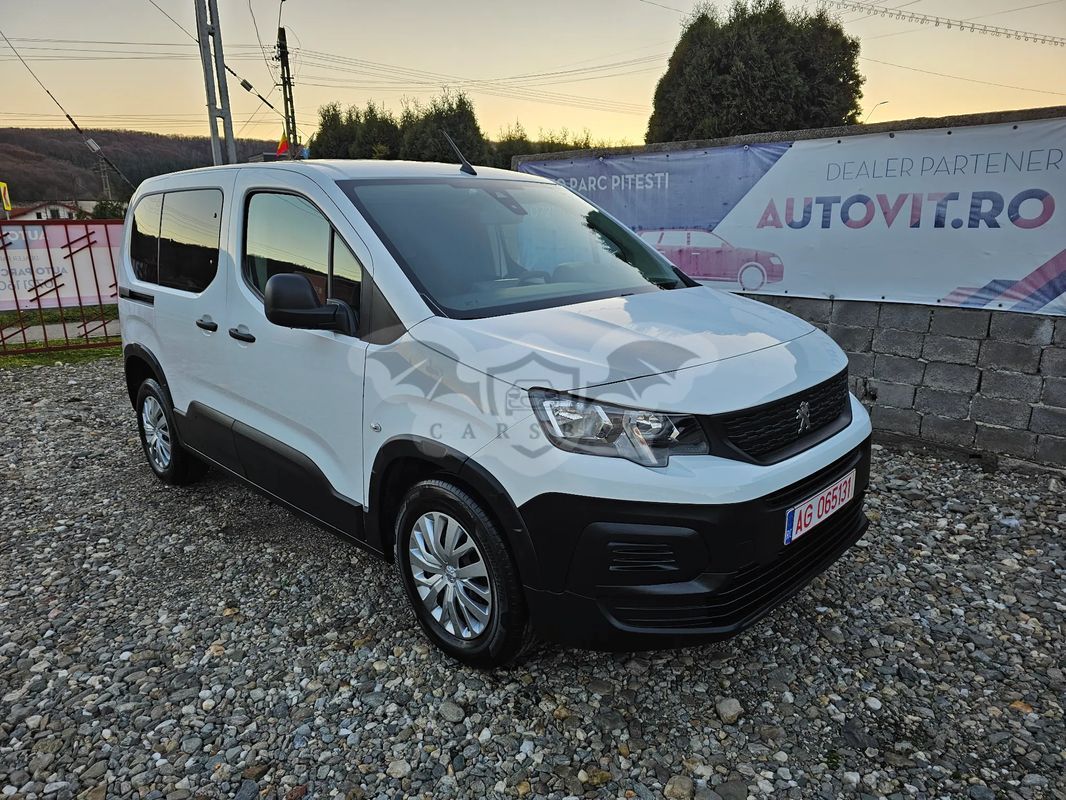 Peugeot Rifter 2021