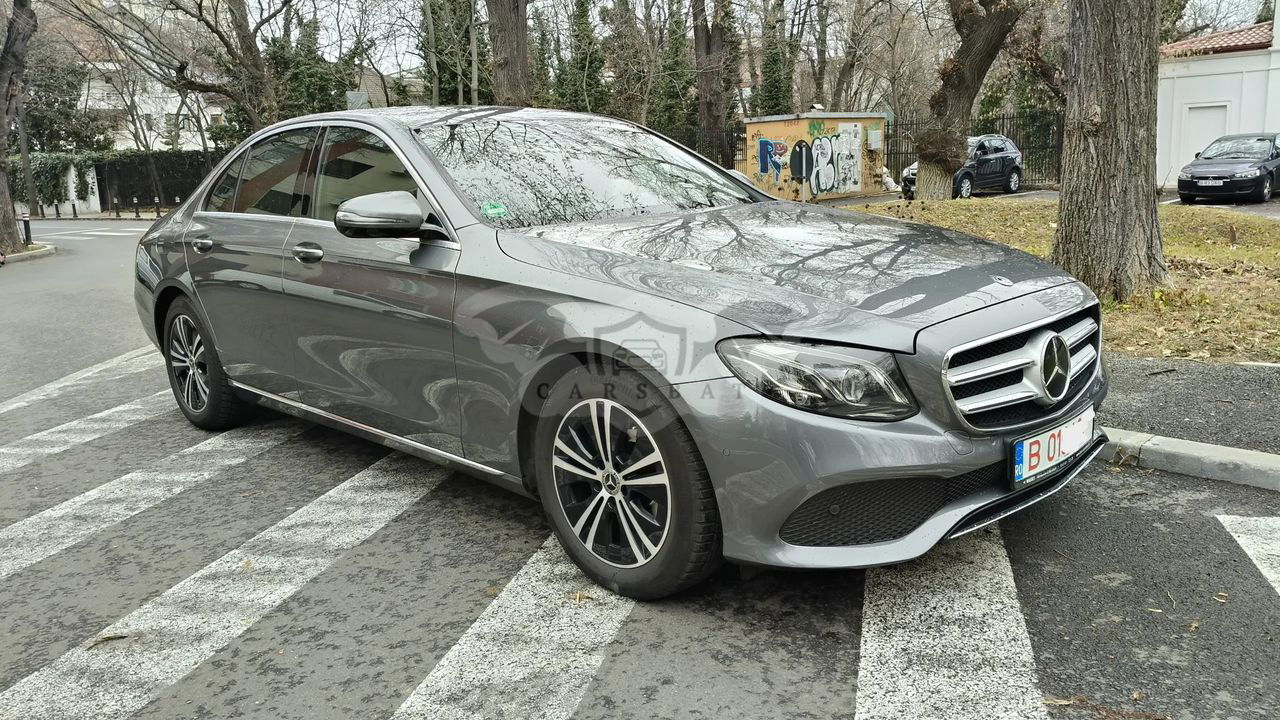 Mercedes-Benz E W213 [2016 - 2023] 220 d 4Matic 9G-TRONIC Avantgarde 2018