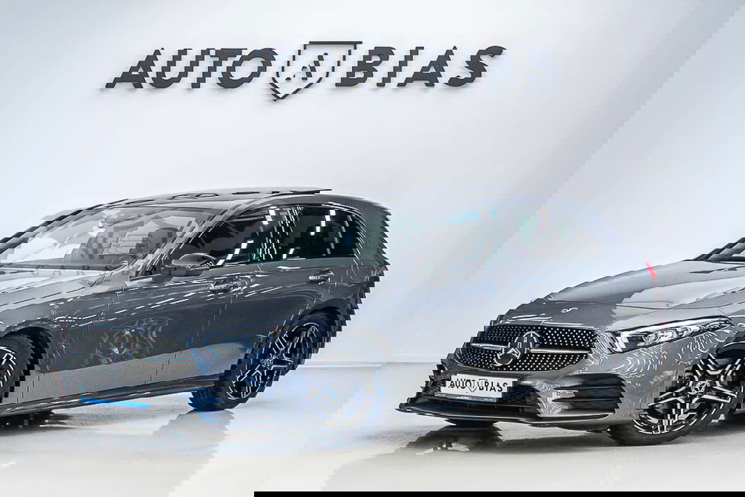 Mercedes-Benz A 180 7G-DCT AMG Line Advanced 2019