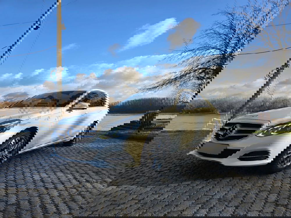 Mercedes-Benz E 300 BLUETEC 2013