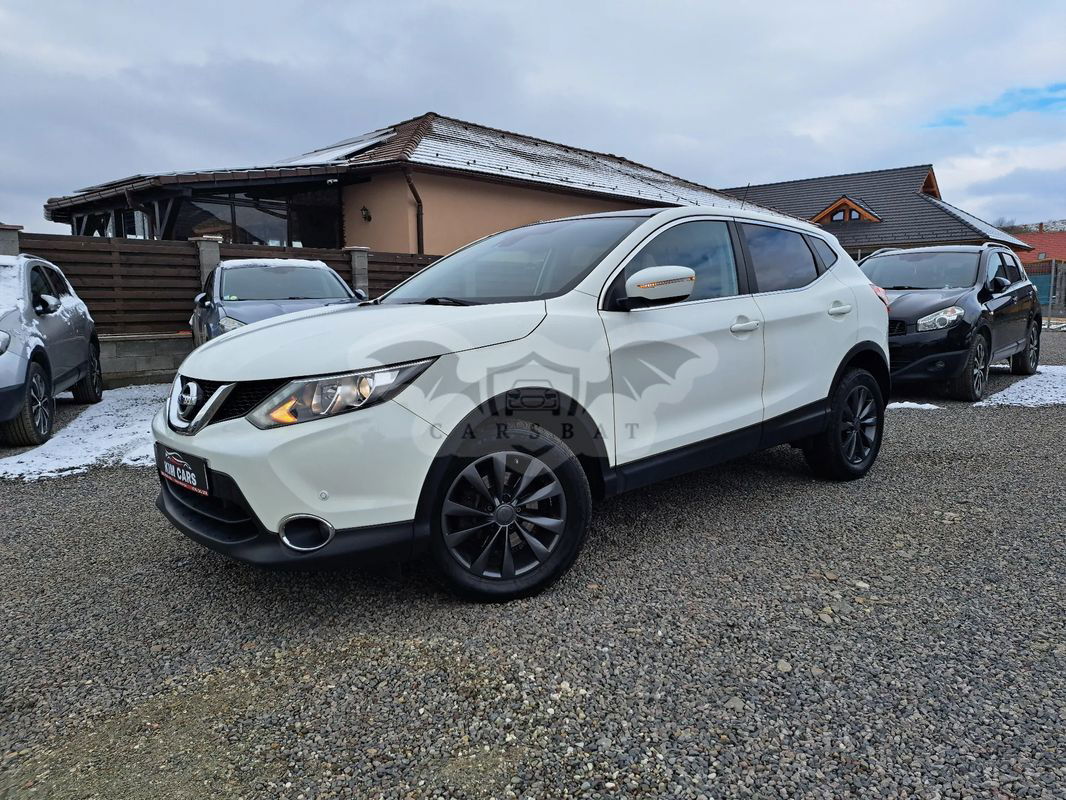 Nissan Qashqai 1.6 DCI Start/Stop X-TRONIC N-Connecta 2014