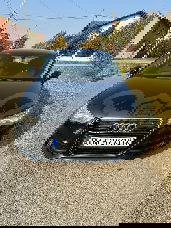 Audi A1 8X [2012 - 2018] 1.2 TFSI S line edition 2011