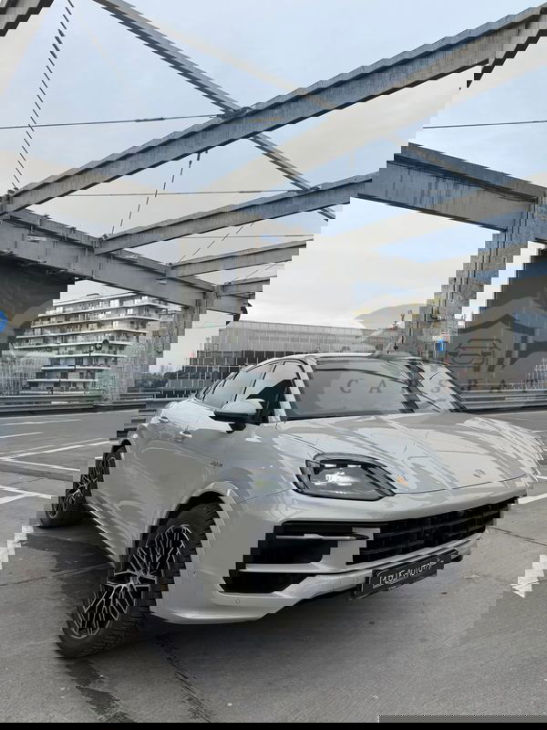 Porsche Cayenne 2023