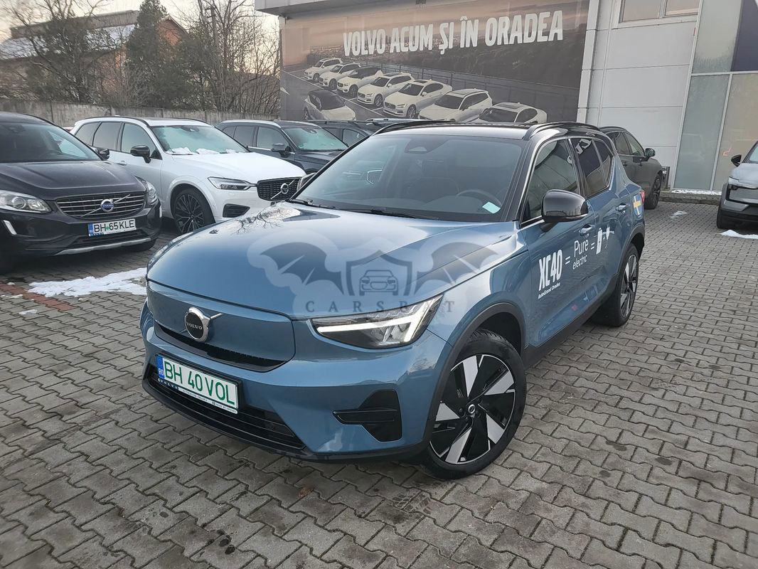 Volvo XC40 Recharge Twin Motor AWD Plus 2024