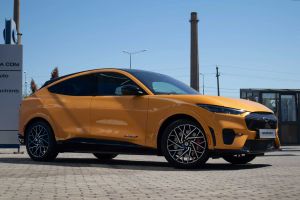 Ford Mustang Mach-E AWD 358 kW GT 2023