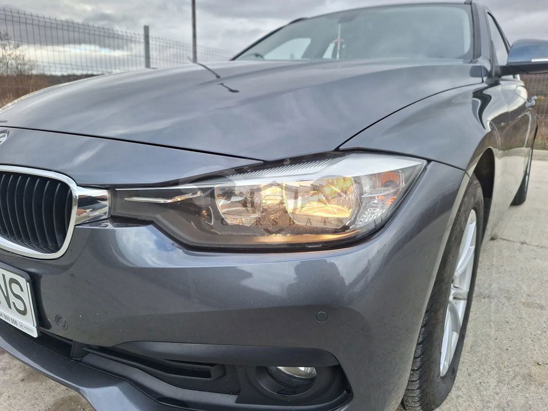 BMW 3 Series F30/F31/F34 [2011 - 2019] 318d Advantage 2016