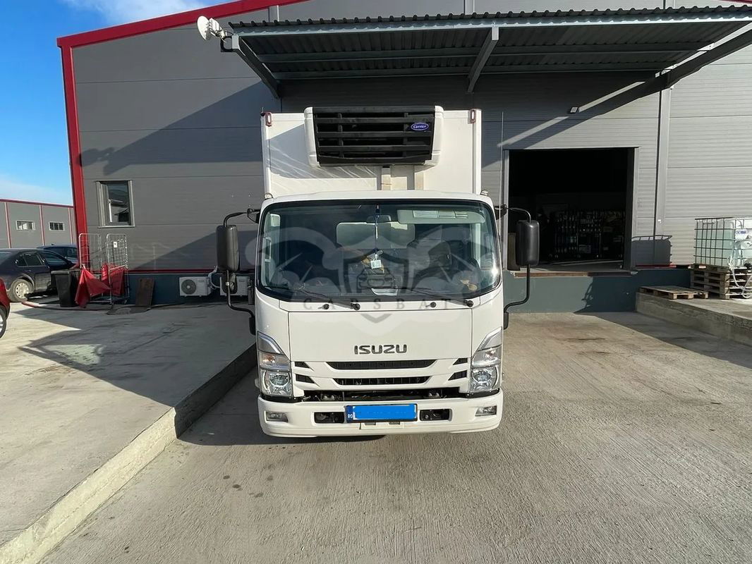 Isuzu ELF 2023