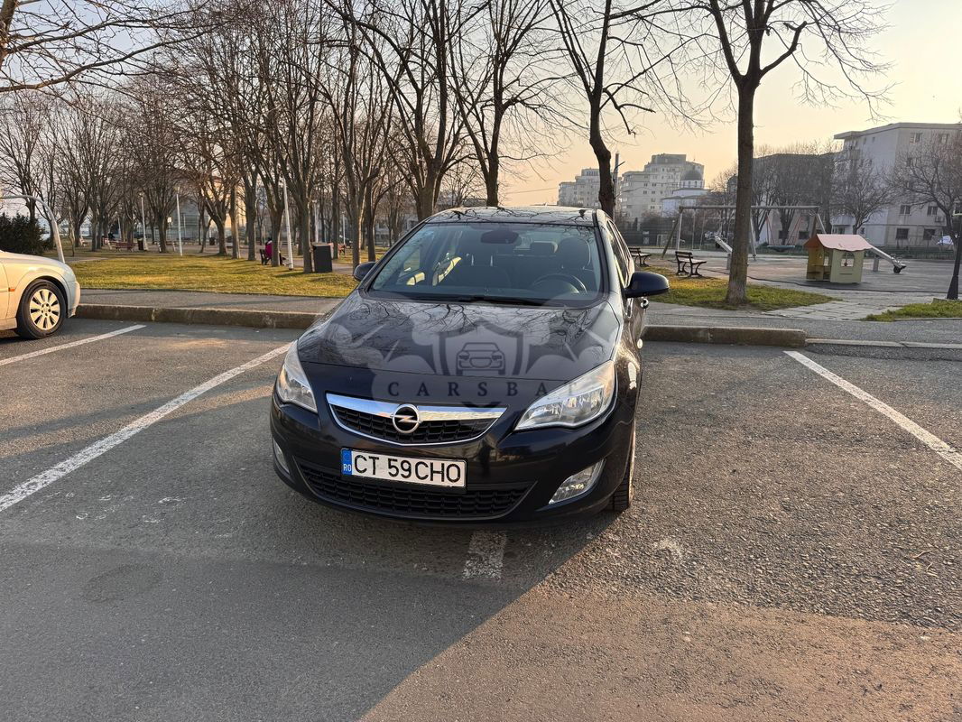 Opel Astra J [2009 - 2018] Sedan Classic III 1.7 CDTI 2011