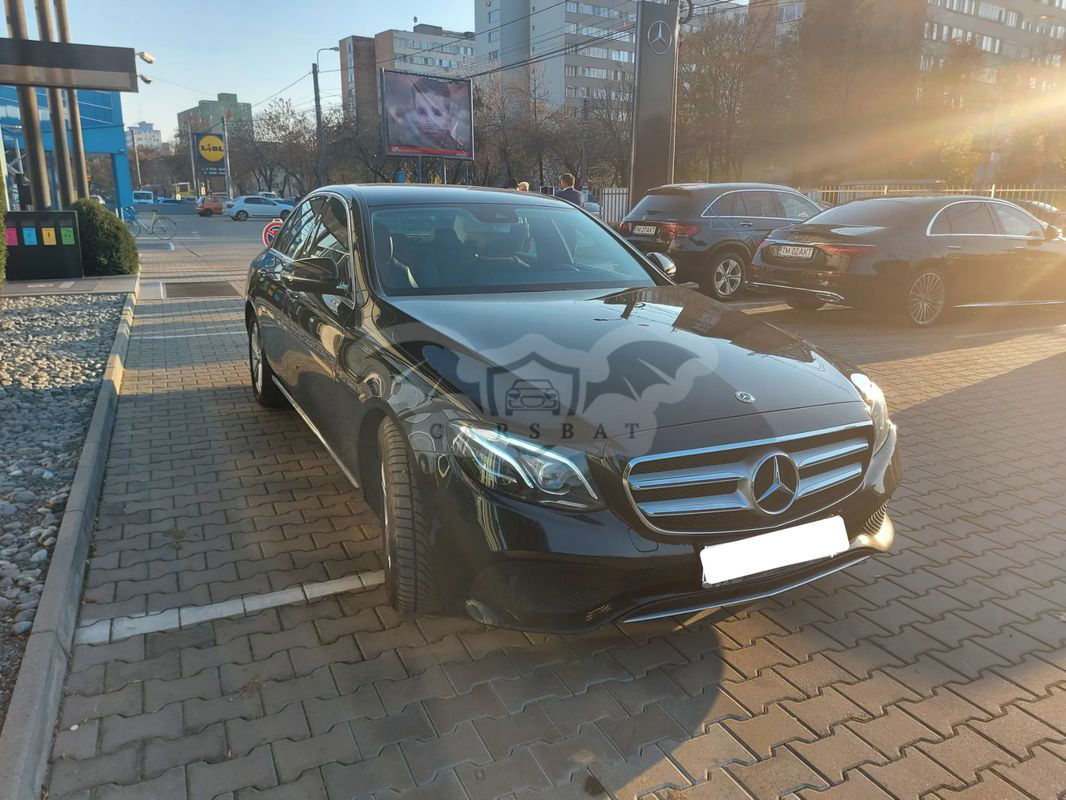 Mercedes-Benz E W213 [2016 - 2023] 220 d Aut. 2017