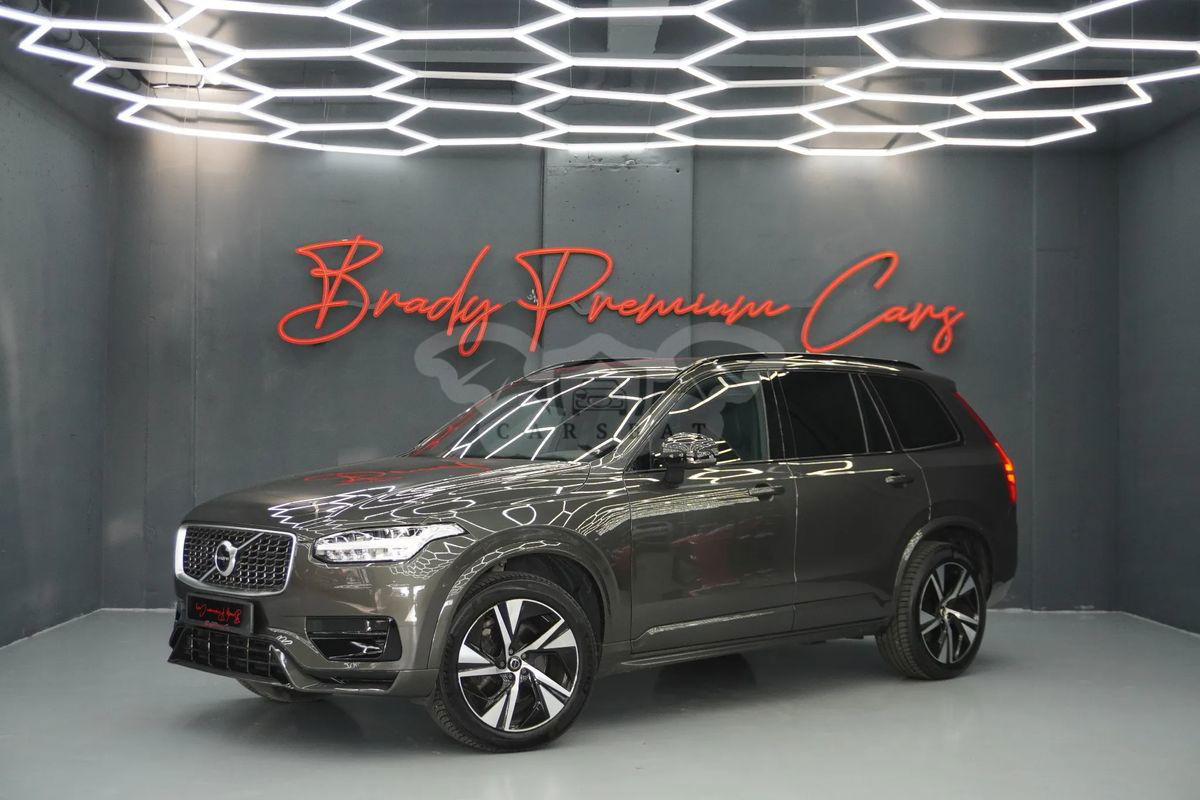Volvo XC90 II [2015 - Prezent] B5 MHEV AWD 7 locuri R-Design 2019