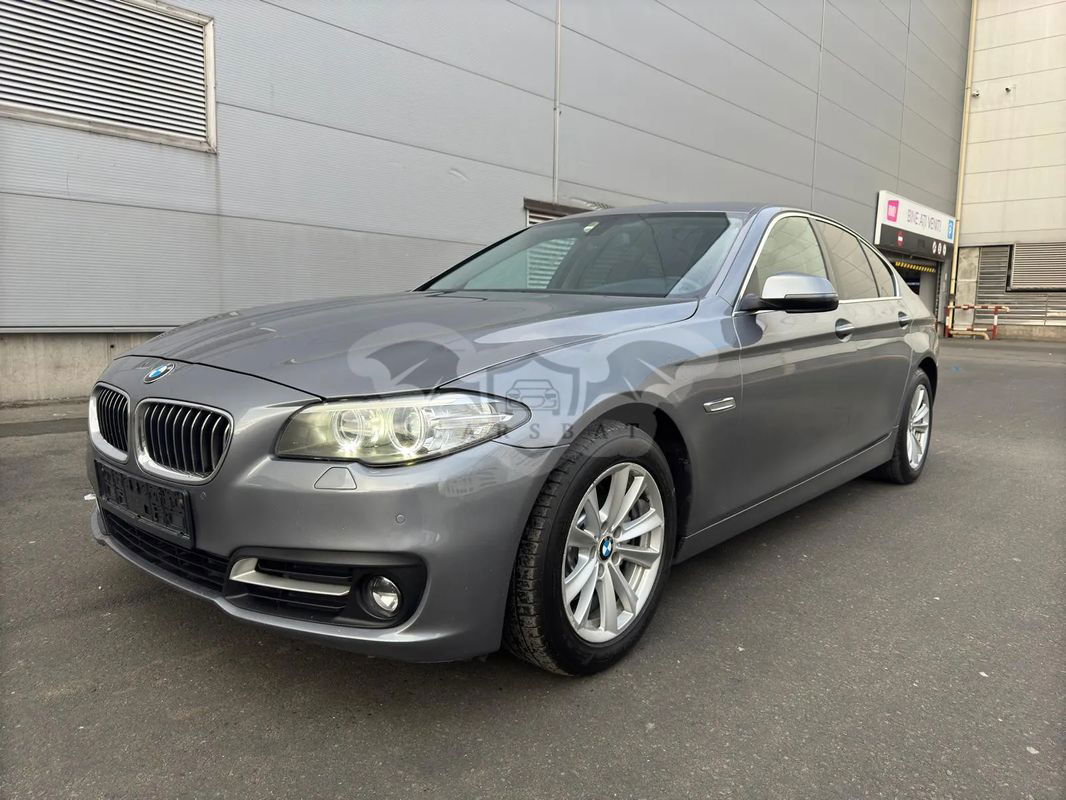 BMW 5 Series F10/F11/F07 [2010 - 2017] 520d xDrive 2013
