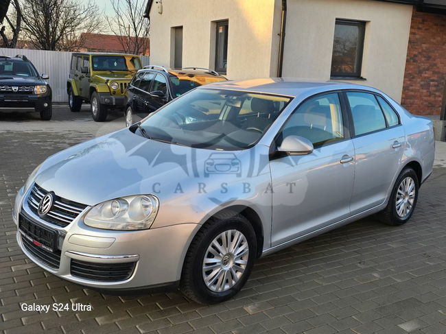 Volkswagen Jetta A5 [2005 - 2010] 1.6 Trendline 2005