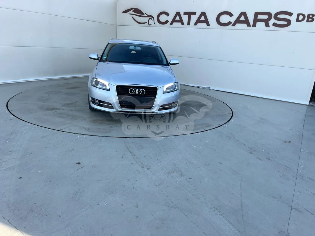 Audi A3 8P [2003 - 2013] 2.0 TDI Sportback DPF (DSG) S tronic Ambiente 2011