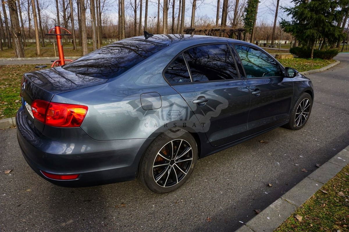 Volkswagen Jetta 2011