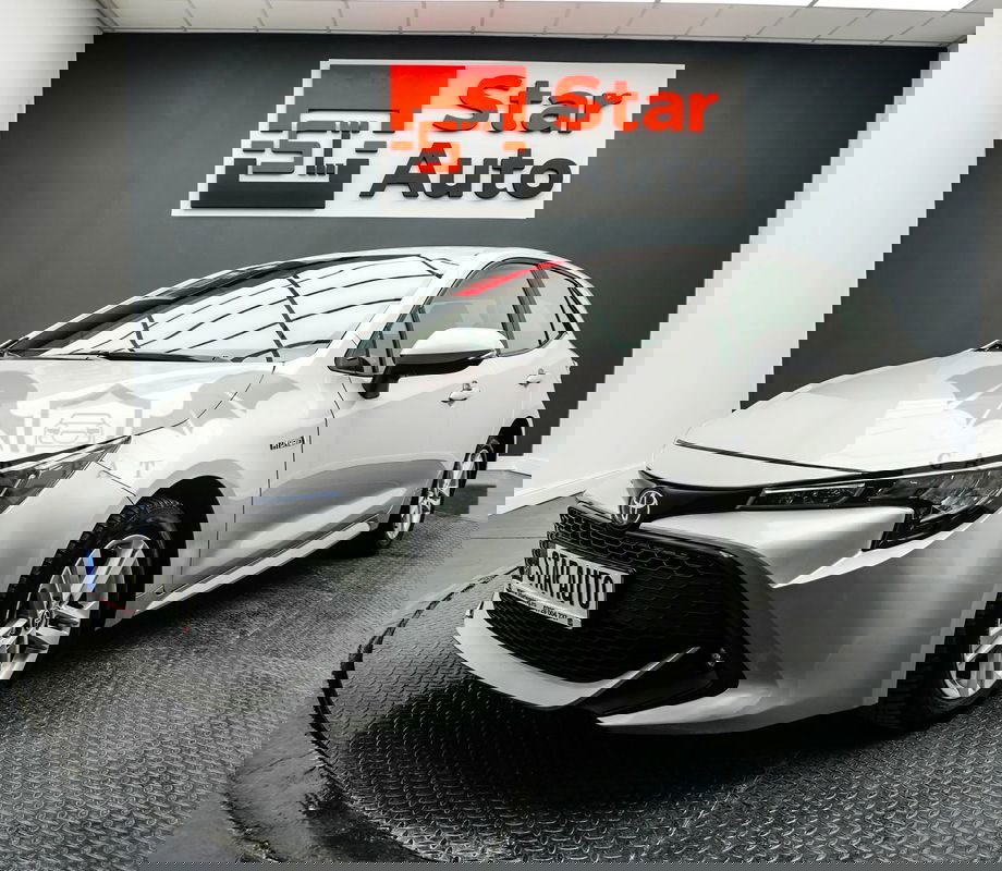 Toyota Corolla XII [2020 - Prezent] 1.8 HSD Dynamic 2022
