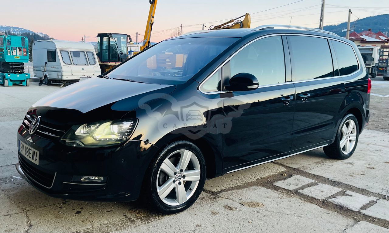 Volkswagen Sharan II [2010 - Prezent] 2.0 TDI DSG Blue Motion Highline 2012