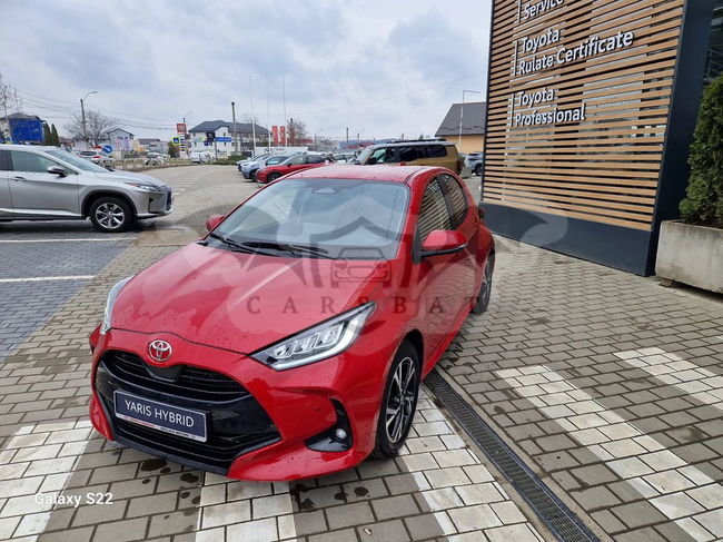 Toyota Yaris 1.5 116 CP HEV Business 2024