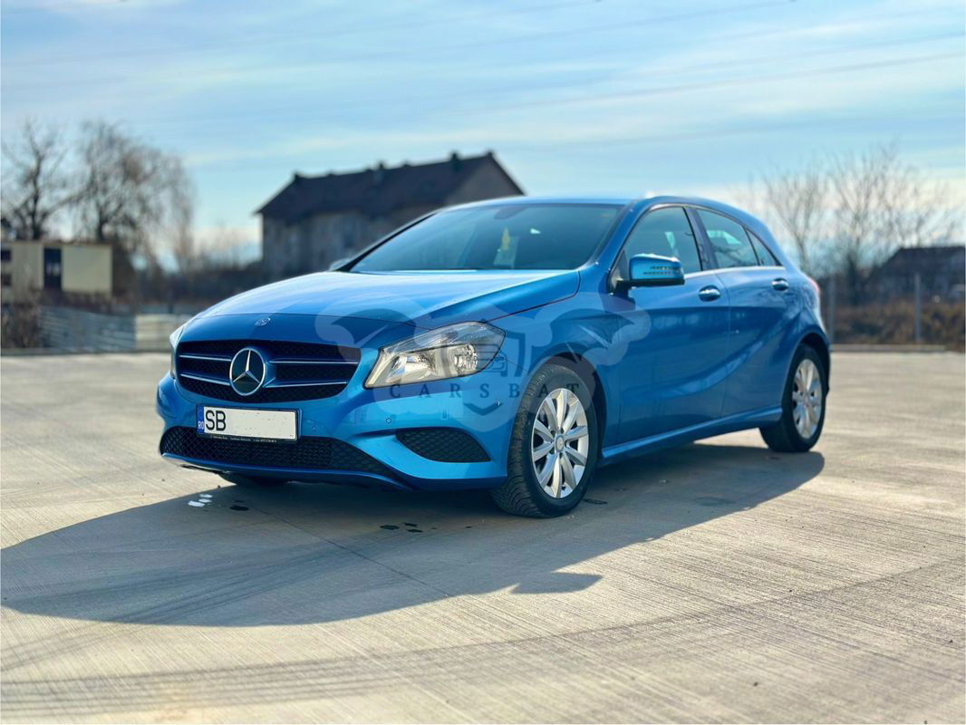 Mercedes-Benz A W176 [2012 - 2018] 180 (BlueEFFICIENCY) 2012