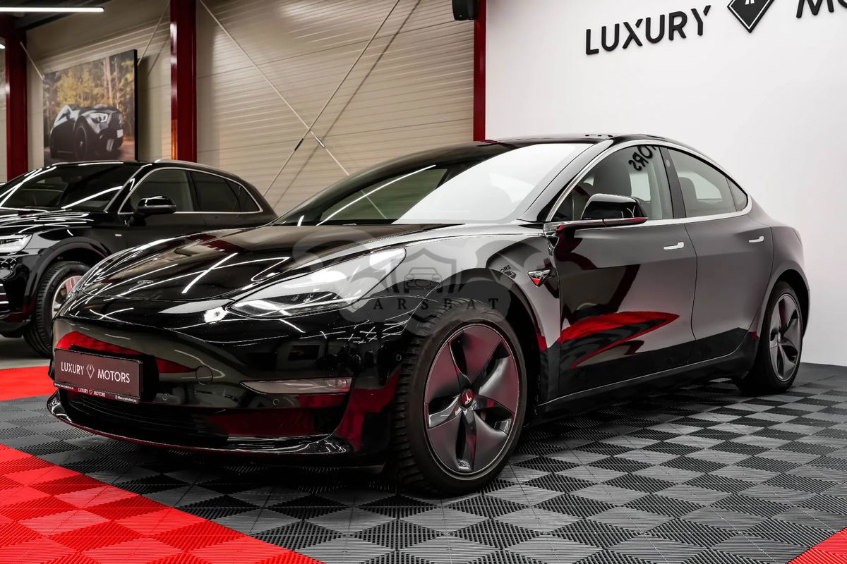 Tesla Model 3 AWD Dual Motor 2019