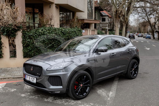 Jaguar E-Pace P300 AWD R-Dynamic SE 2019