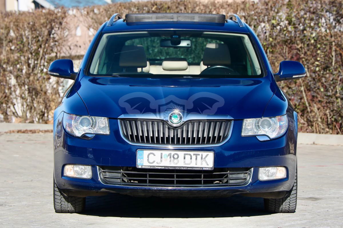 Skoda Superb II [2008 - 2015] 2.0 TDI Elegance DSG 2011