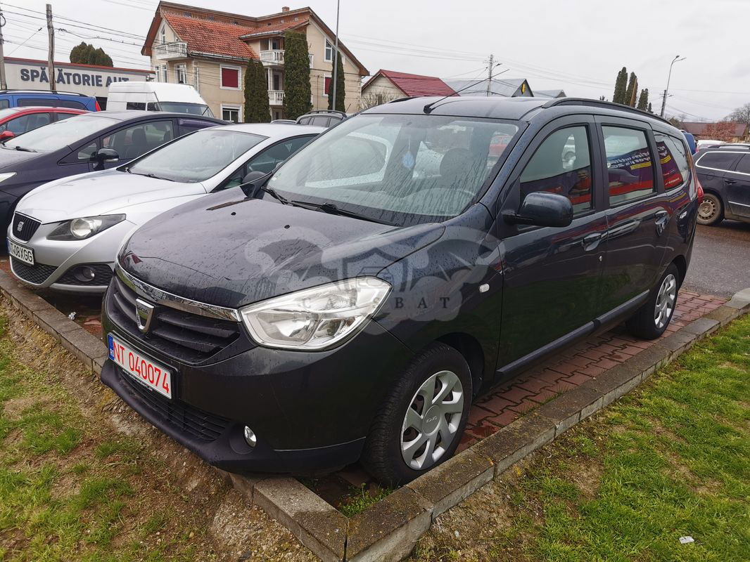 Dacia Lodgy 1.6 Laureate 2012