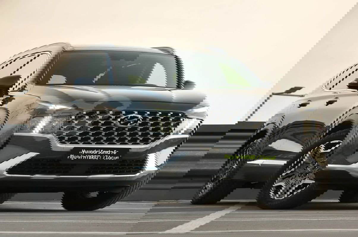 Hyundai Santa Fe Plug-in Hybrid 1.6 l 265 CP 4WD 6AT Luxury 2021