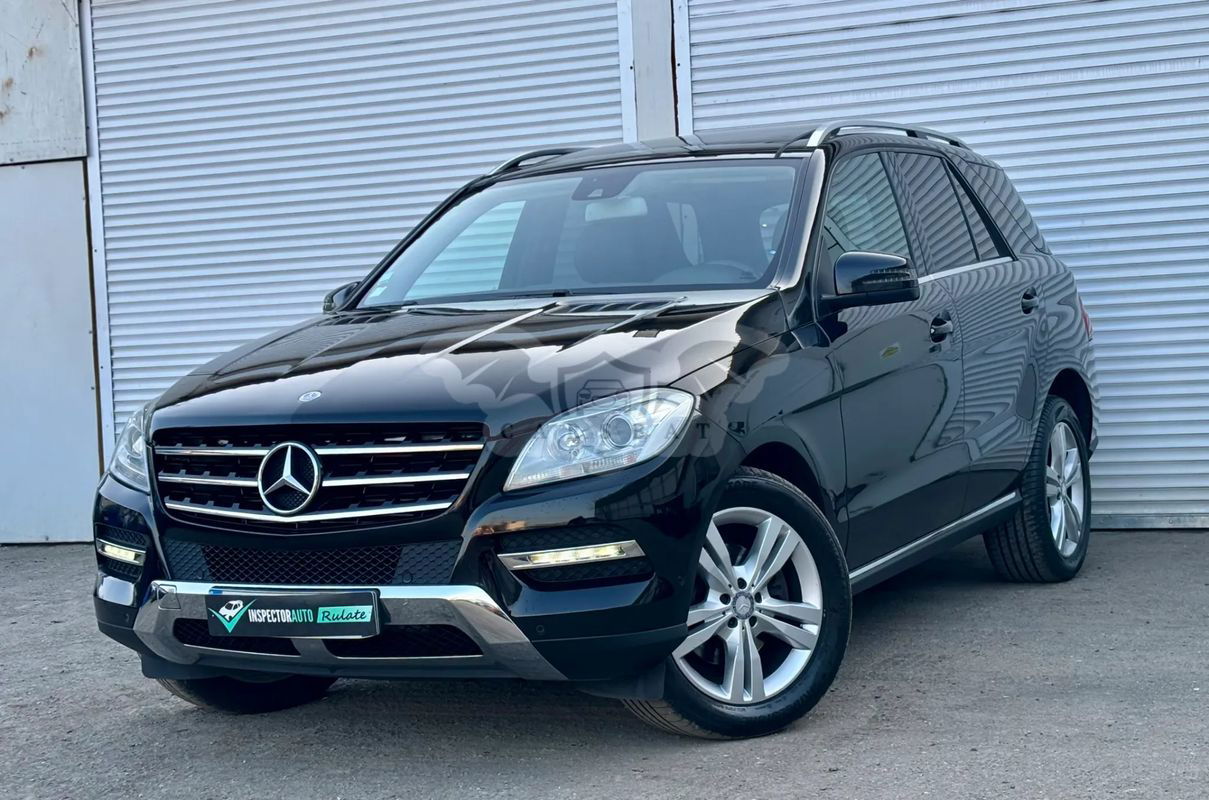 Mercedes-Benz ML W166 [2011 - 2015] 250 BlueTec 4MATIC Aut 2013