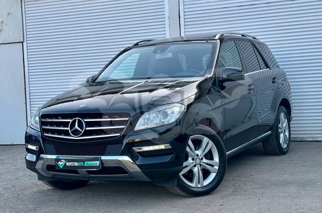 Mercedes-Benz ML W166 [2011 - 2015] 250 BlueTec 4MATIC Aut 2013