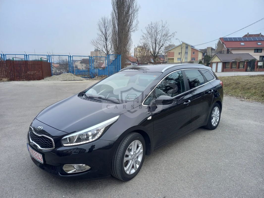 Kia Ceed II [2012 - 2018] 1.6 CRDi 128 ISG SW Dream Team Edition 2015
