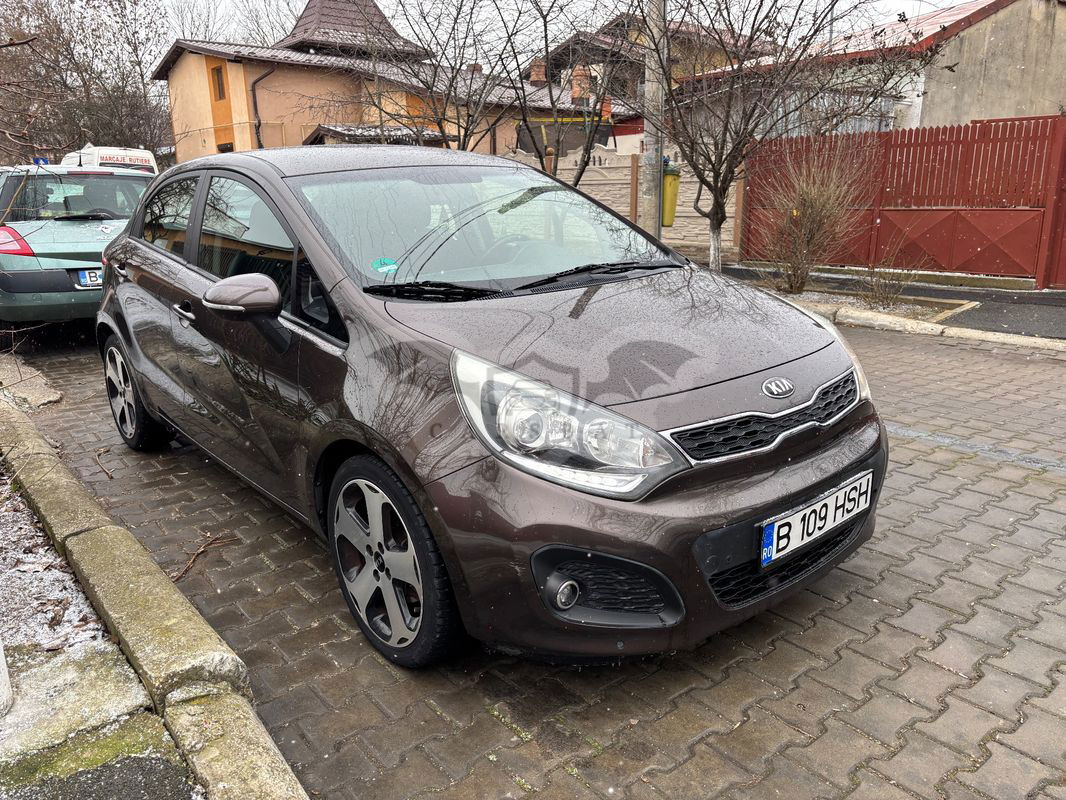 Kia Rio III [2011 - 2017] 1.4 CRDi 90 Platinum Edition 2012