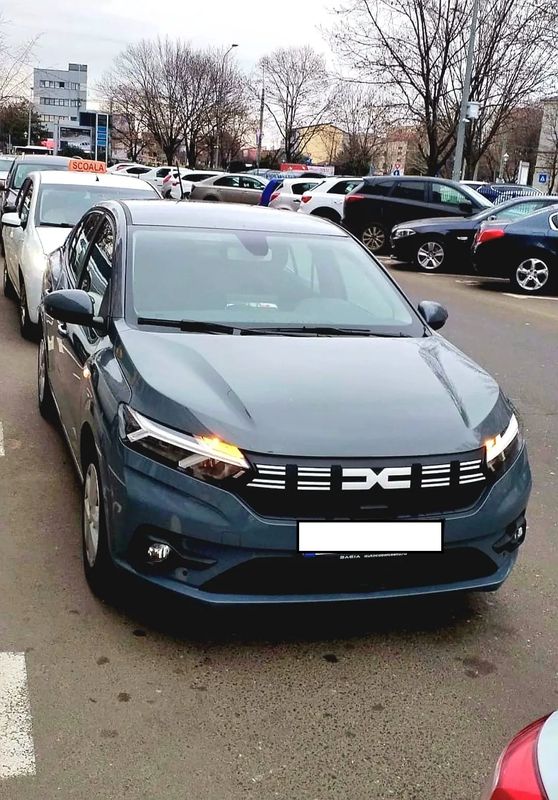 Dacia Logan III [2020 - Prezent] ECO-G 100 MT6 Expression 2023