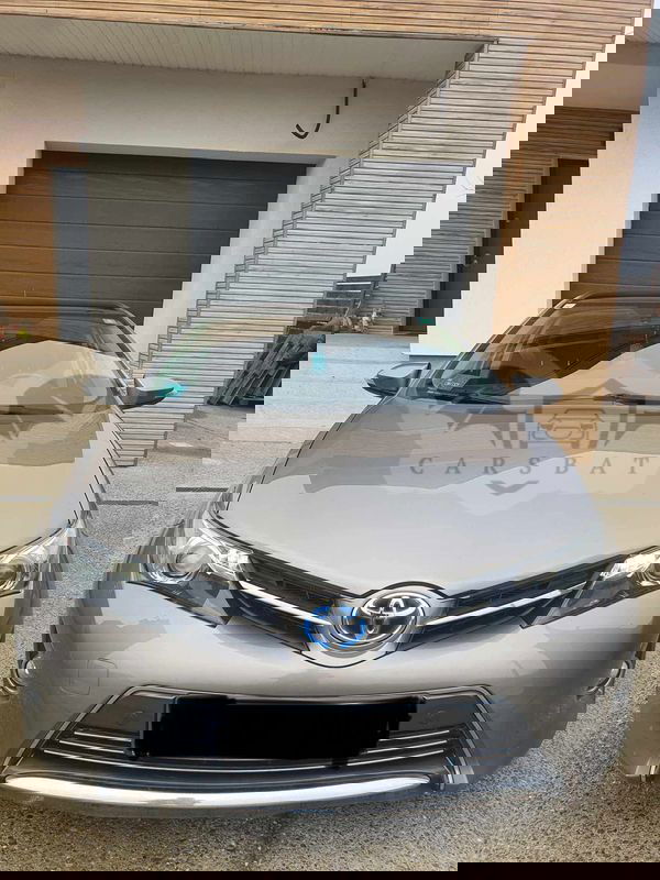 Toyota Auris II [2012 - 2018] 1.8 L VVT-i TS Hybrid Sol+ 2014