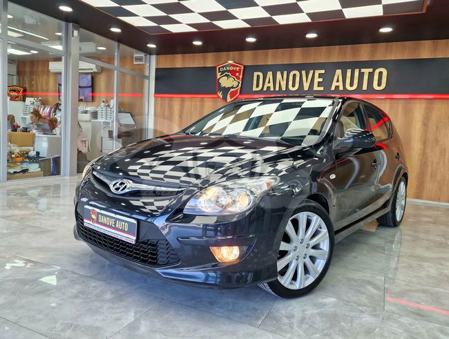 Hyundai i30 I [2007 - 2012] 1.4 Classic 2010