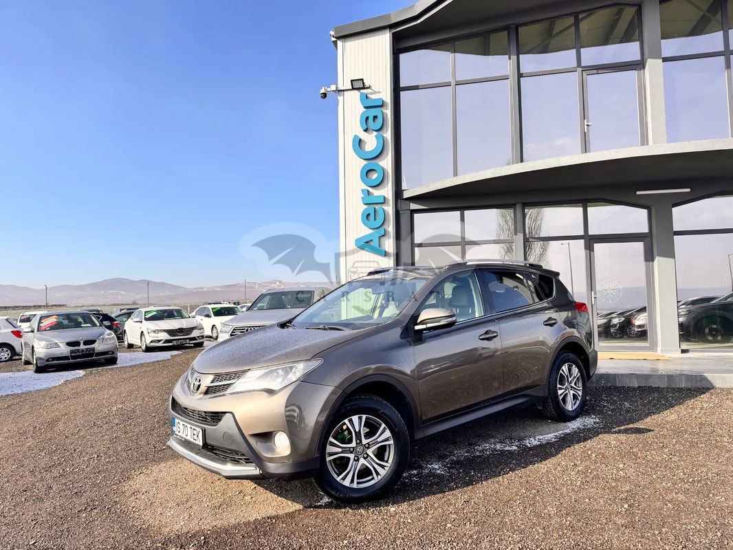 Toyota Rav4 IV [2012 - 2018] 2.0 D-4D 2WD Comfort 2014