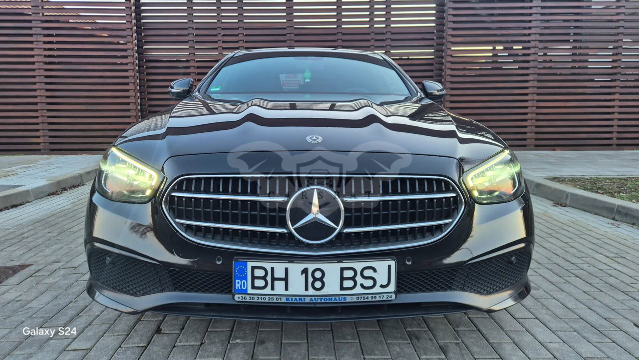 Mercedes-Benz E W213 [2016 - 2023] 220 d 9G-TRONIC Avantgarde 2021