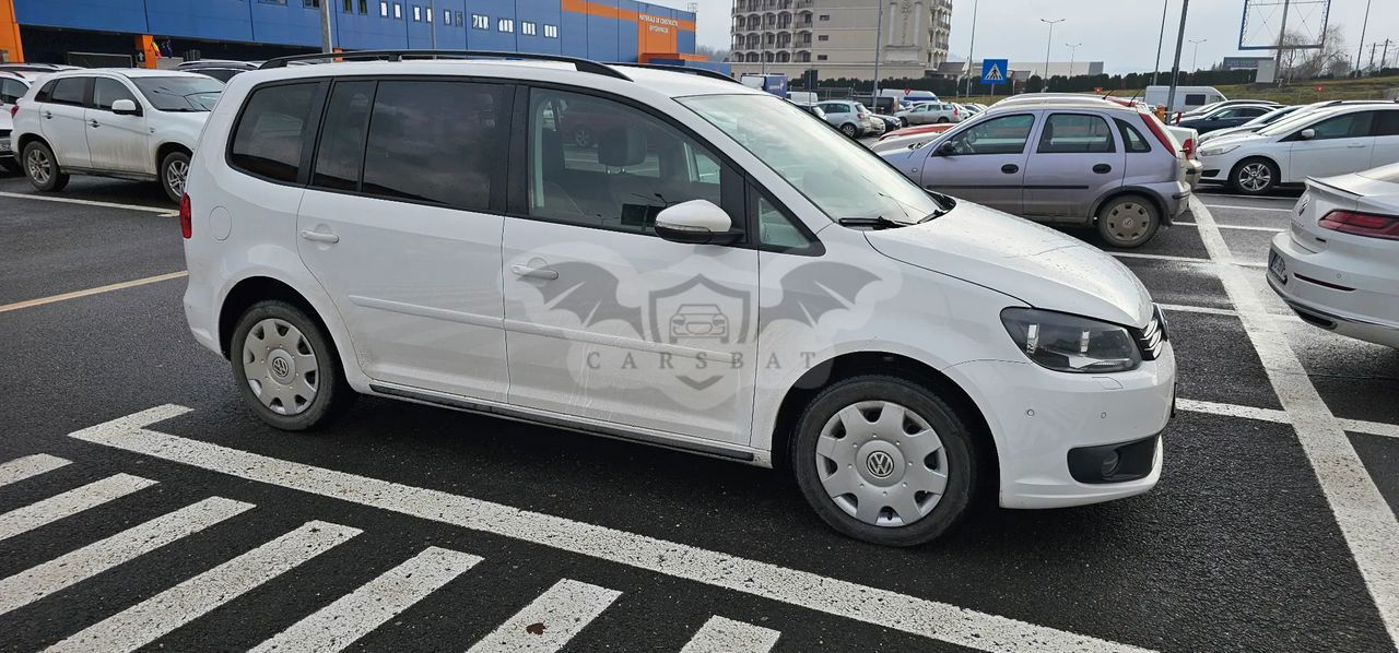 Volkswagen Touran I [2003 - 2015] 2.0 TDI DPF BlueMotion Technology Comfortline 2013