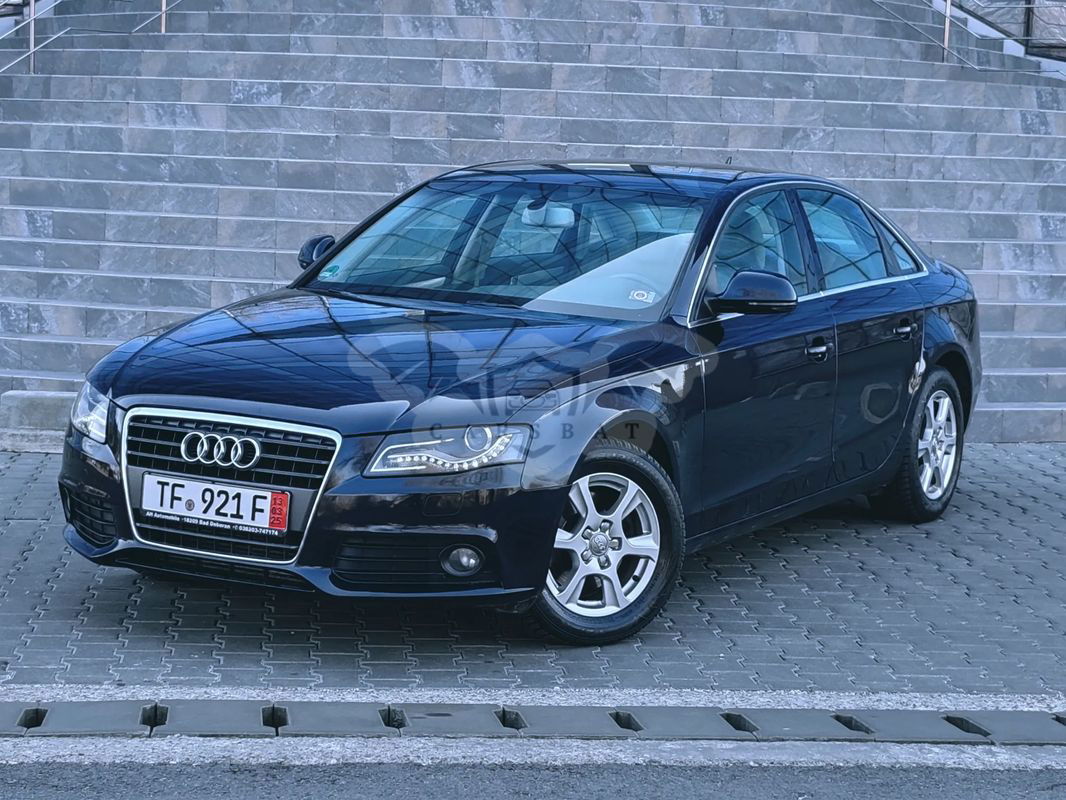 Audi A4 B8 [2007 - 2015] Avant 2.0 TDI 2009