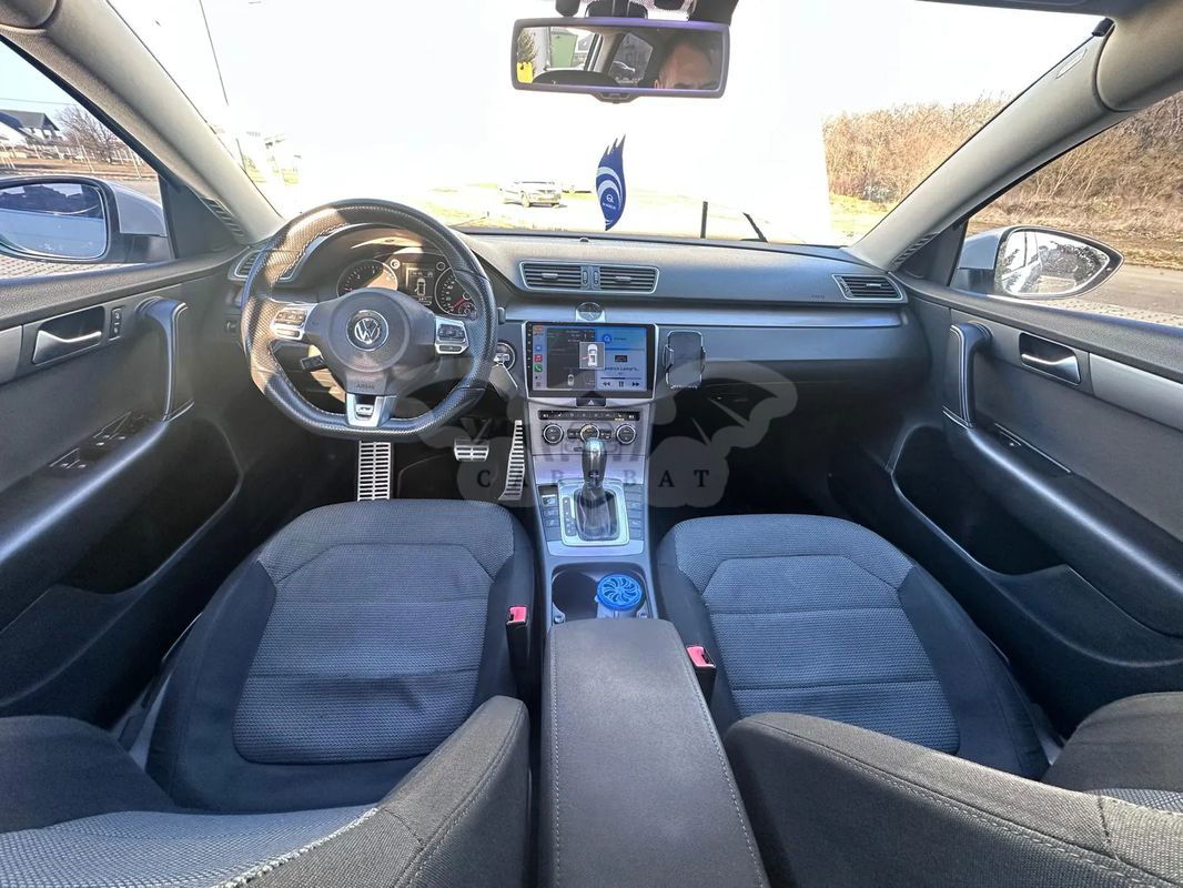 Volkswagen Passat B7 [2010 - 2014] Variant 2.0 TDI DSG BlueMotion Technology R-Line 2012