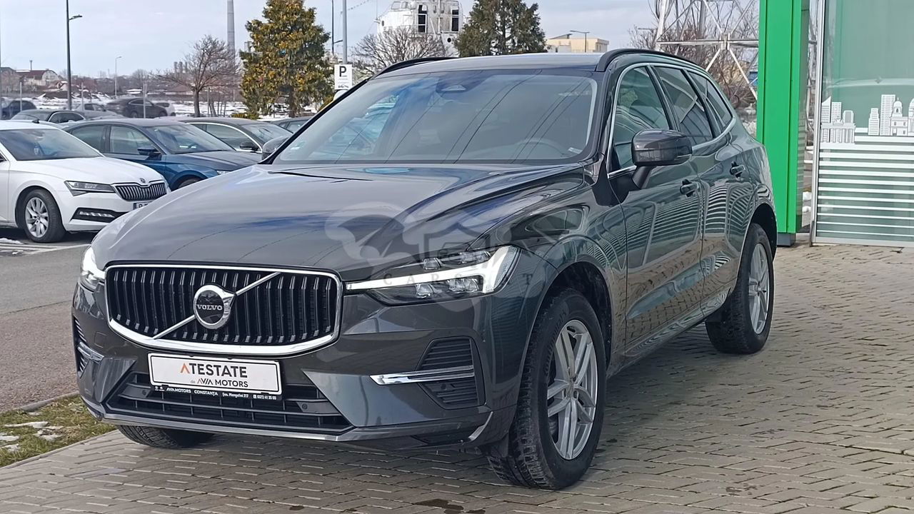 Volvo XC60 B4 D AWD Geartronic Momentum 2021