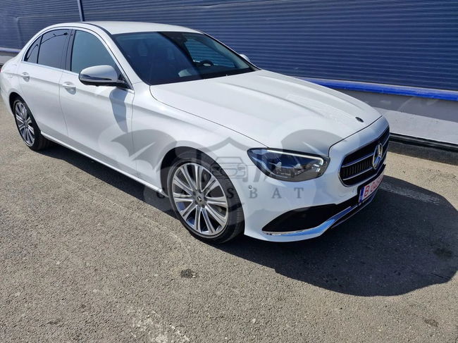 Mercedes-Benz E W213 [2016 - 2023] 220 d 9G-TRONIC 2023