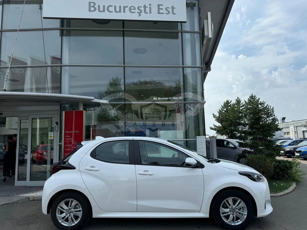 Toyota Yaris 1.5 116 CP HEV Active 2024
