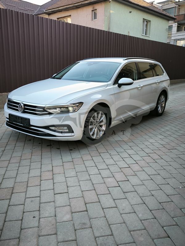 Volkswagen Passat B8 [2014 - Prezent] Variant 1.6 TDI (BlueMotion Technology) DSG Comfortline 2019