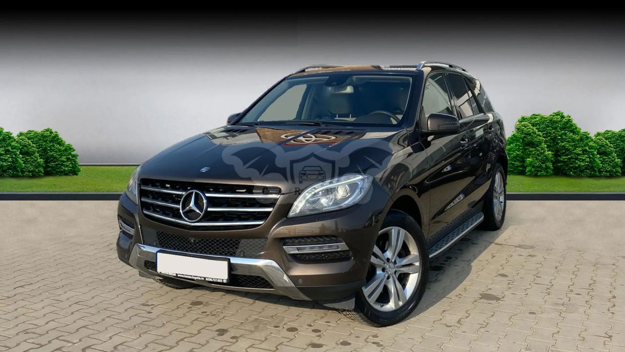 Mercedes-Benz ML W166 [2011 - 2015] 350 BlueTec 4MATIC Aut 2014