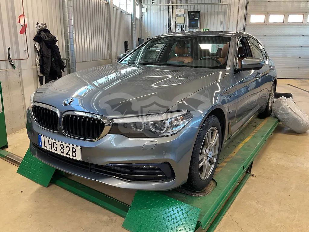 BMW 5 Series G30/G31 [2017 - Prezent] 2019