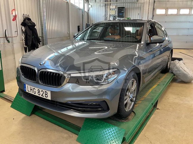 BMW 5 Series G30/G31 [2017 - Prezent] 2019